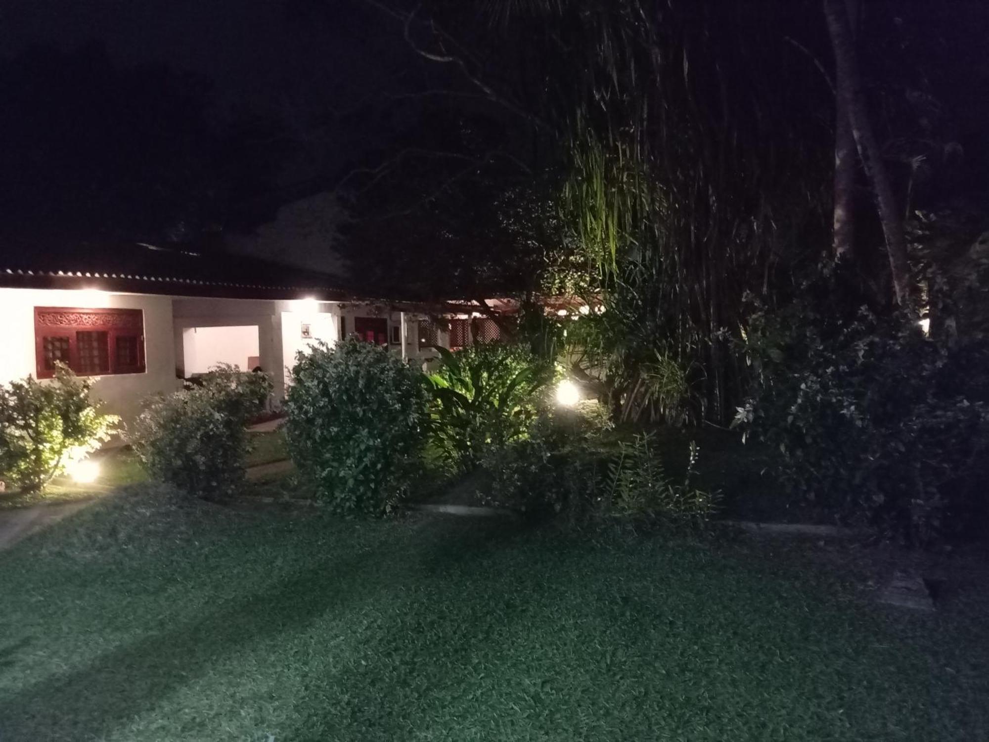Vidisa Villas Hikkaduwa Dış mekan fotoğraf